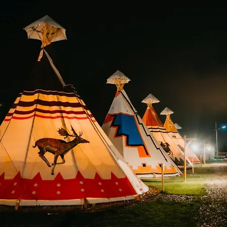 Hotel Indiana Camp - 150 M Od Suntago Park Grabce-Towarzystwo Zewnętrze zdjęcie
