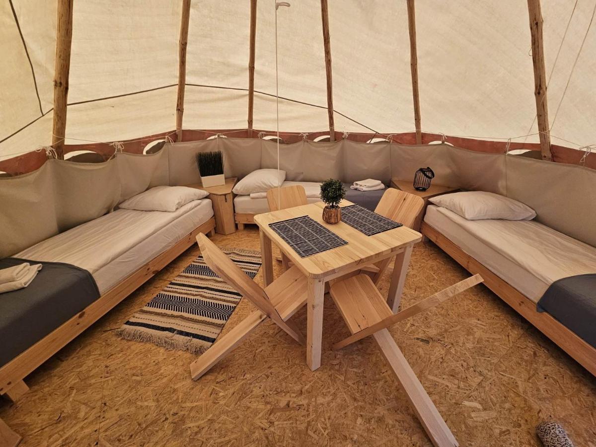 Indiana Camp - 150 M Od Suntago Park Luxuszelt Grabce-Towarzystwo