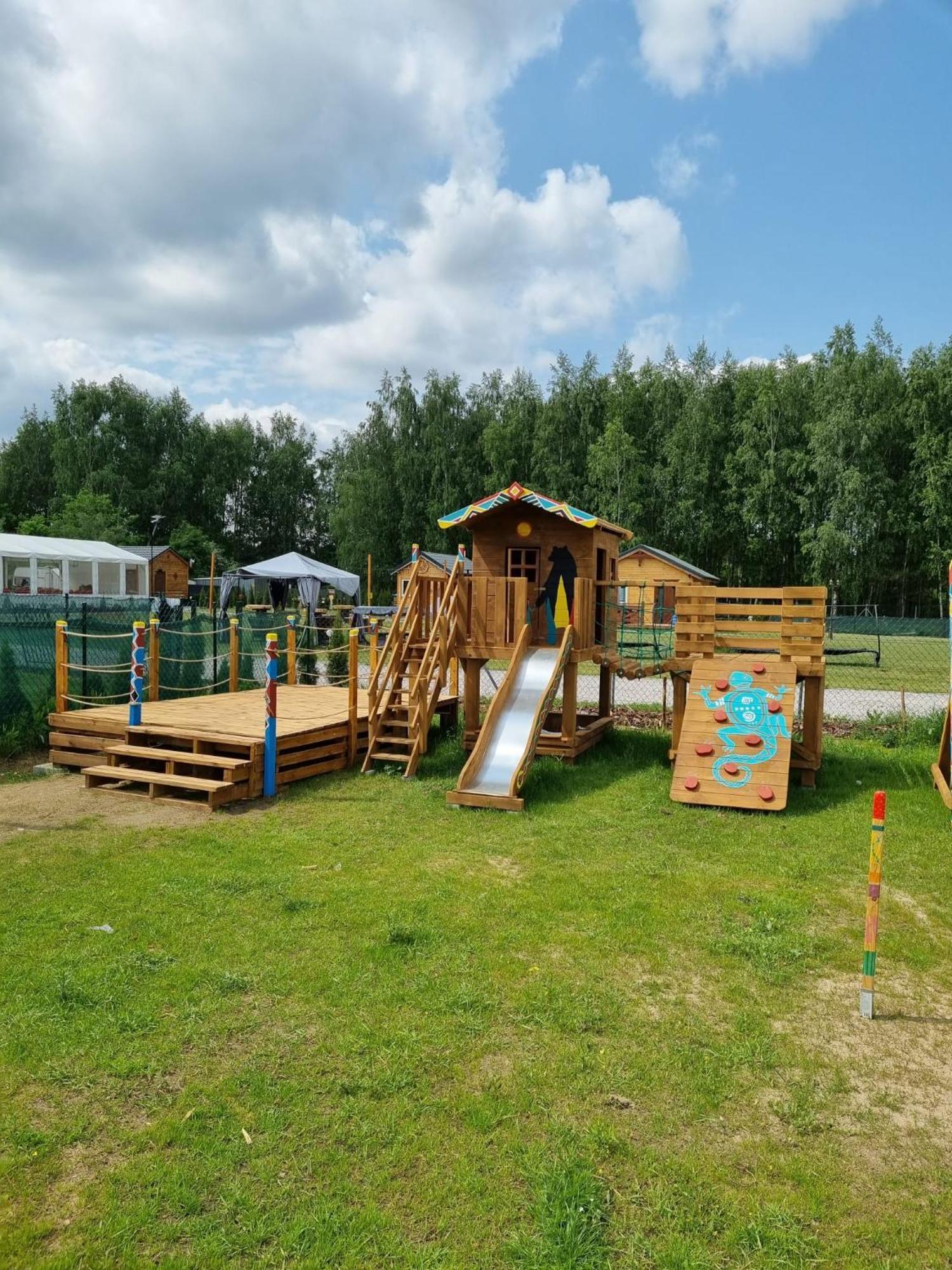 Luxuszelt Indiana Camp - 150 M Od Suntago Park Grabce-Towarzystwo